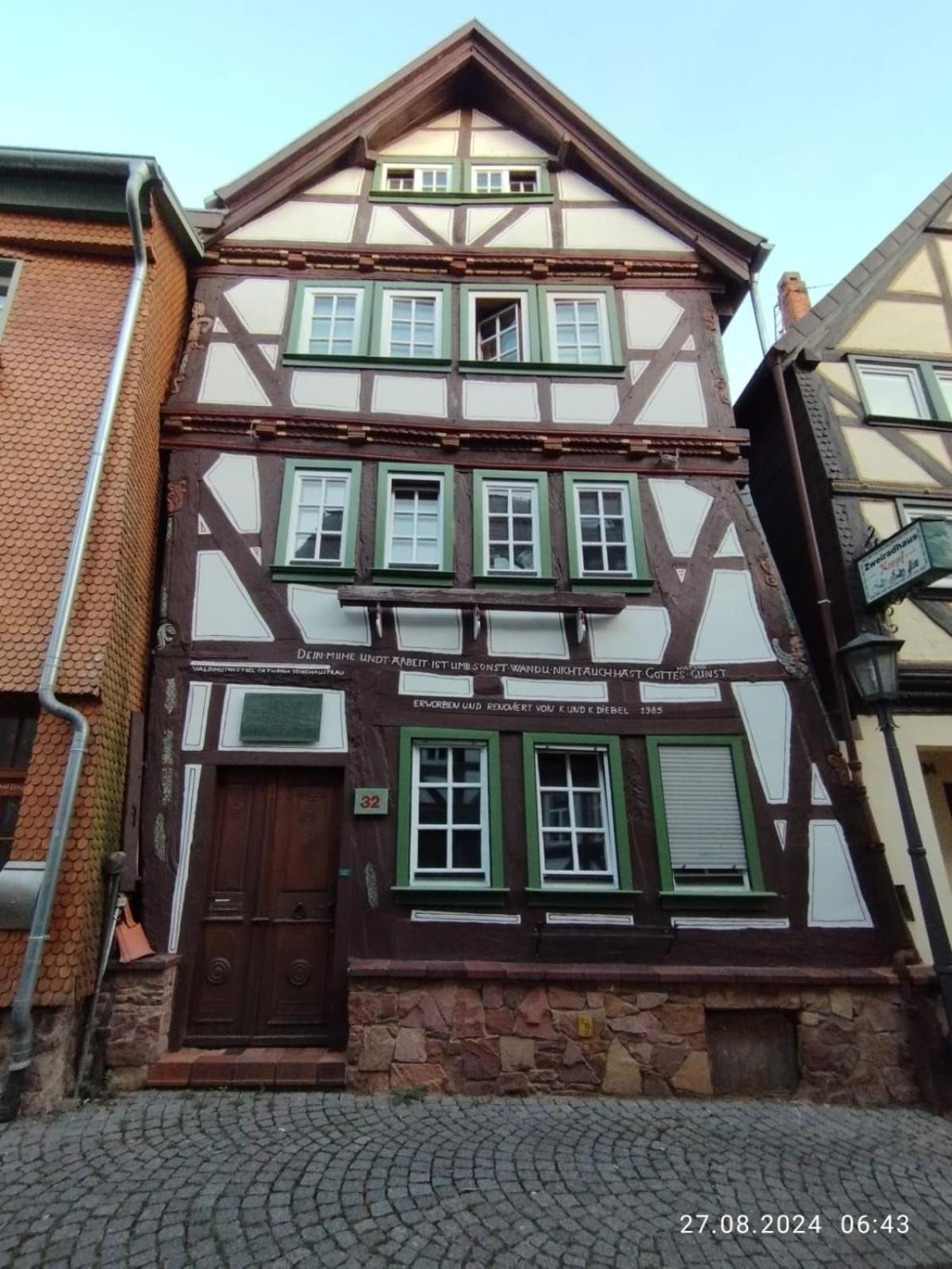 Gemuetliche Erdgeschosswohnung Im Historischen Fachwerkhaus In Alsfeld Exterior photo